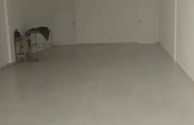 Ponto comercial para alugar na Avenida Jovino de Mello, Areia Branca, Santos