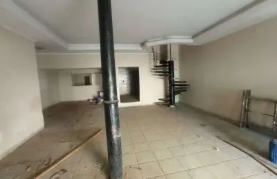 Ponto comercial para alugar na Rua Augusto Severo, Centro, Santos