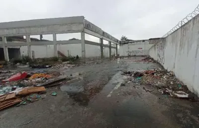 Terreno comercial para alugar na Rua Braz Cubas, Vila Nova, Santos