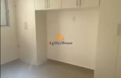 Apartamento para locação com 2 dormitórios e móveis planejados !