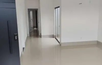Casa para venda em uberlândia, laranjeiras, 3 dormitórios, 1 suíte, 1 banheiro, 5 vagas