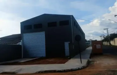 Galpão para venda em uberlândia, pampulha, 2 banheiros