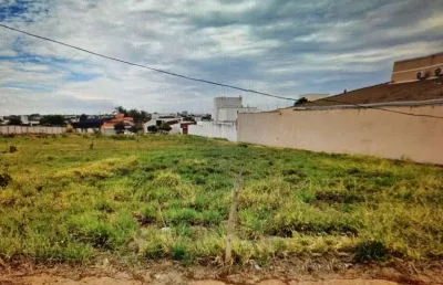 Terreno à venda na Rua Alfredo Villela Andrade, Morada da Colina, Uberlândia