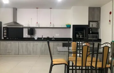 Casa em condomínio para venda em uberlândia, aclimação, 2 dormitórios, 2 suítes, 1 banheiro, 2 vagas