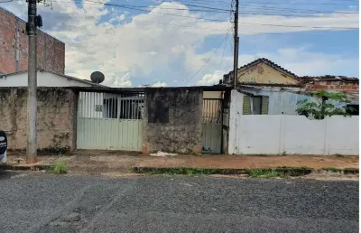 Terreno à venda na Rua Estados Unidos, Osvaldo Rezende, Uberlândia