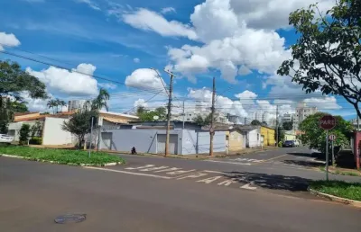 Terreno à venda na Avenida Liberdade, Patrimônio, Uberlândia