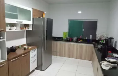 Casa para venda em uberlândia, jardim brasília, 3 dormitórios, 1 suíte, 1 banheiro, 2 vagas