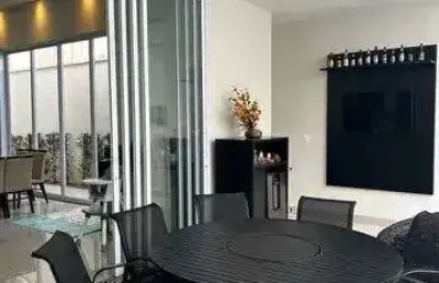 Casa para venda em uberlândia, alto umuarama, 3 dormitórios, 3 suítes, 2 banheiros, 2 vagas
