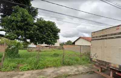 Terreno à venda na Rua Porongaba, Lagoinha, Uberlândia