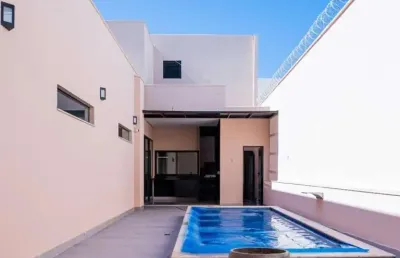 Casa para venda em uberlândia, vigilato pereira, 3 dormitórios, 3 suítes, 2 banheiros, 3 vagas