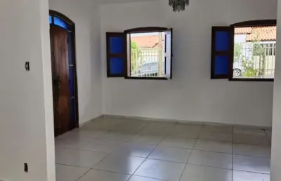Casa para venda em uberlândia, residencial gramado, 3 dormitórios, 1 suíte, 2 banheiros, 2 vagas
