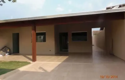 Casa para venda em uberlândia, shopping park, 3 dormitórios, 1 suíte, 2 banheiros, 2 vagas