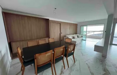 Apartamento com,126m²,  3 dormitórios (sendo duas suítes) duas vagas demarcadas em aviação  -  praia grande