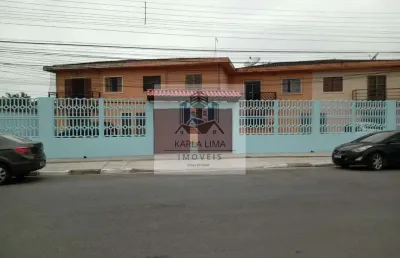 Casa sobreposta à venda com 62,19m² 02 dormitórios e 02 vagas de garagens no centro de bertioga/sp.