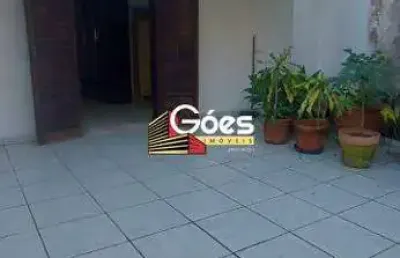 Casa com 3 quartos à venda na Rua Ipê, Jardim Estrela, Mauá