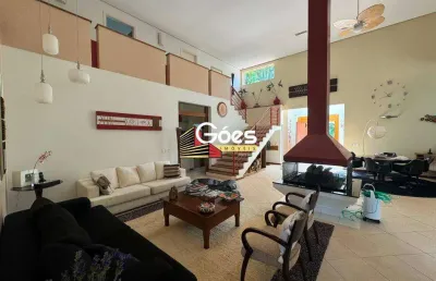 Casa de alto padrão no condomínio estância parque atibaia