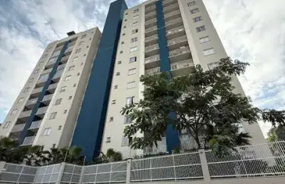 Apartamento com 2 quartos para alugar no anita garibaldi, joinville  por r$ 2.200