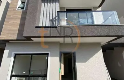 Triplex com infra jacuzzi no terraço, 03 dorm e 02 vagas prox mc portão!