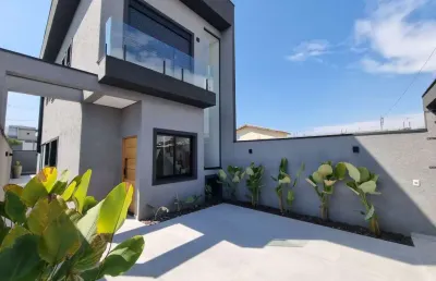 Maravilhosa residência de 3 dormitórios sendo 1 suíte novillas do jaguari
