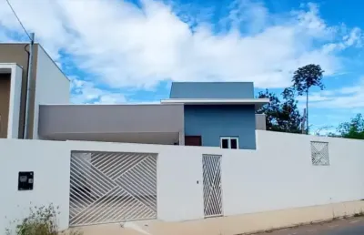 Casa com 3 quartos à venda na Rua Canadá, 3, Santa Rosa, Cuiabá