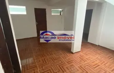 Casa com 4 quartos à venda na rua antônio coutinho, alto cajueiros, macaé, 100 m2 por r$ 290.000
