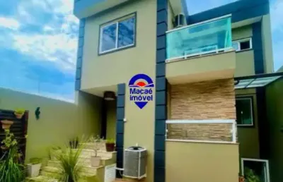 Casa com 3 quartos à venda na rua levi rosa de castro, jardim guanabara, macaé, 150 m2 por r$ 970.000