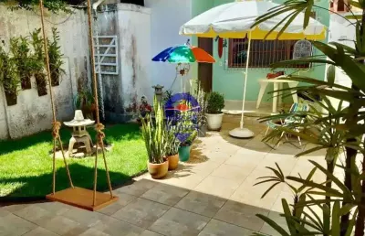 Casa com 3 quartos para alugar na rua doutor bueno, imbetiba, macaé, 244 m2 por r$ 7.500