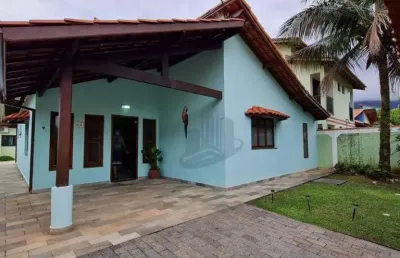 Casa dos sonhos no condomínio mar verde: 3 quartos, piscina, espaço gourmet e mais!