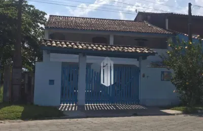 Casa com 3 dormitórios à venda, 189 m² por r$ 690.000,00 - porto novo - caraguatatuba/sp