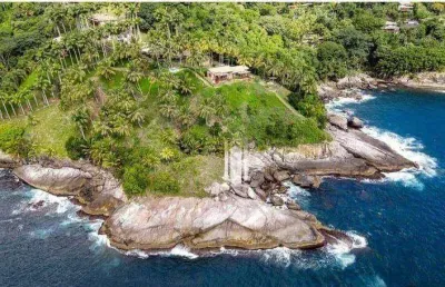 Ótimo investimento em pousada na ilhabela com 36000 m² à beira mar