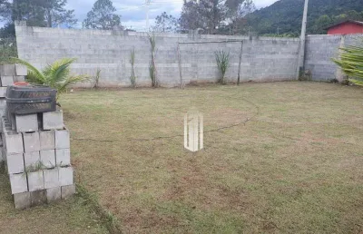 Terreno plano com escritura, pomar e projeto aprovado para casa de veraneio