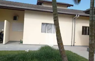 Casa com 2 dormitórios à venda, 75 m² por r$ 300.000,00 - balneário dos golfinhos - caraguatatuba/sp