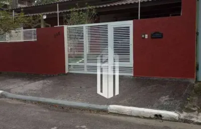 Casa com 3 dormitórios à venda, 266 m² por r$ 1.300.000,00 - sumaré - caraguatatuba/sp