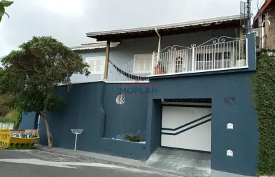Casa com 3 quartos à venda na Vila Junqueira, Atibaia 