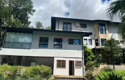 Casa em atibaia, condominio flamboyant,  portaria, rondas e area de lazer na reg