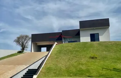 Casa térrea à venda  com piscina em condomínio fechado  em atibaia - sp   - cond