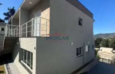 Linda casa à venda  com 170 m²  em uma ótima localização em atibaia - sp - jardi