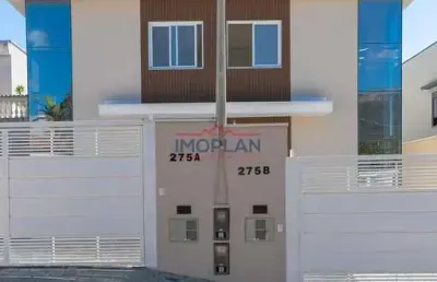 Casa  à venda  com 186 m² com piscina e espaço gourmet em ótima localização em a