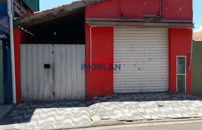 Casa à venda  com 3 dormitórios 1 suíte com 250 m² em ótima localização em atiba
