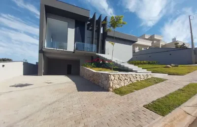 Casa  á venda com 335,11 m² com piscina e espaço gourmet em atibaia sp - condomí