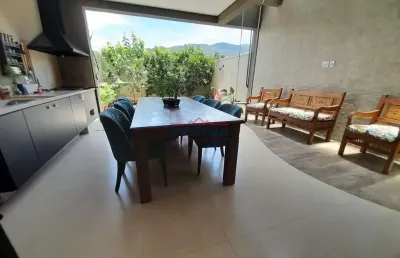 Casa com 3 quartos à venda no Jardim Maristela, Atibaia 
