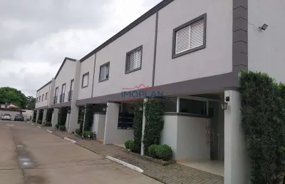Casa à venda com 2 dormitórios e 2 suítes no condomínio residencial villa del fi