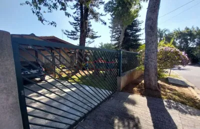 Oportunidade única, casa á venda com 125,81 m² com piscina com piscina no jardim