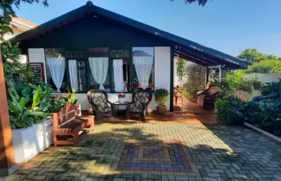 Casa térrea em atibaia em estilo campestre - jardim dos pinheiros