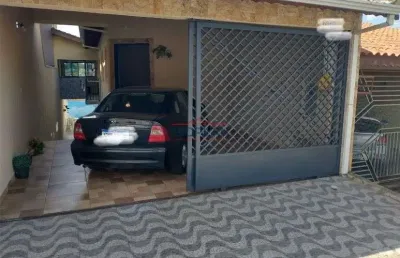 Casa à venda com 80 m² 3 dormitórios e piscina em atibaia- sp- jardim cerejeiras