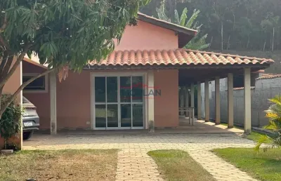 Casa à venda com 284 m² com piscina - jardim estância brasil - sp
