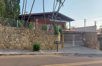 Casa à venda com 400 m²com piscina ( porteira fechada ) - vila giglio - atibaia