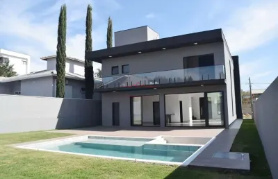 Casa à venda com 4 suítes e  piscina condomínio figueira garden