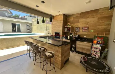 Casa em condomínio fechado com 4 quartos à venda no Rio Abaixo, Atibaia 