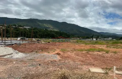 Terreno à venda na Vila Petrópolis, Atibaia 